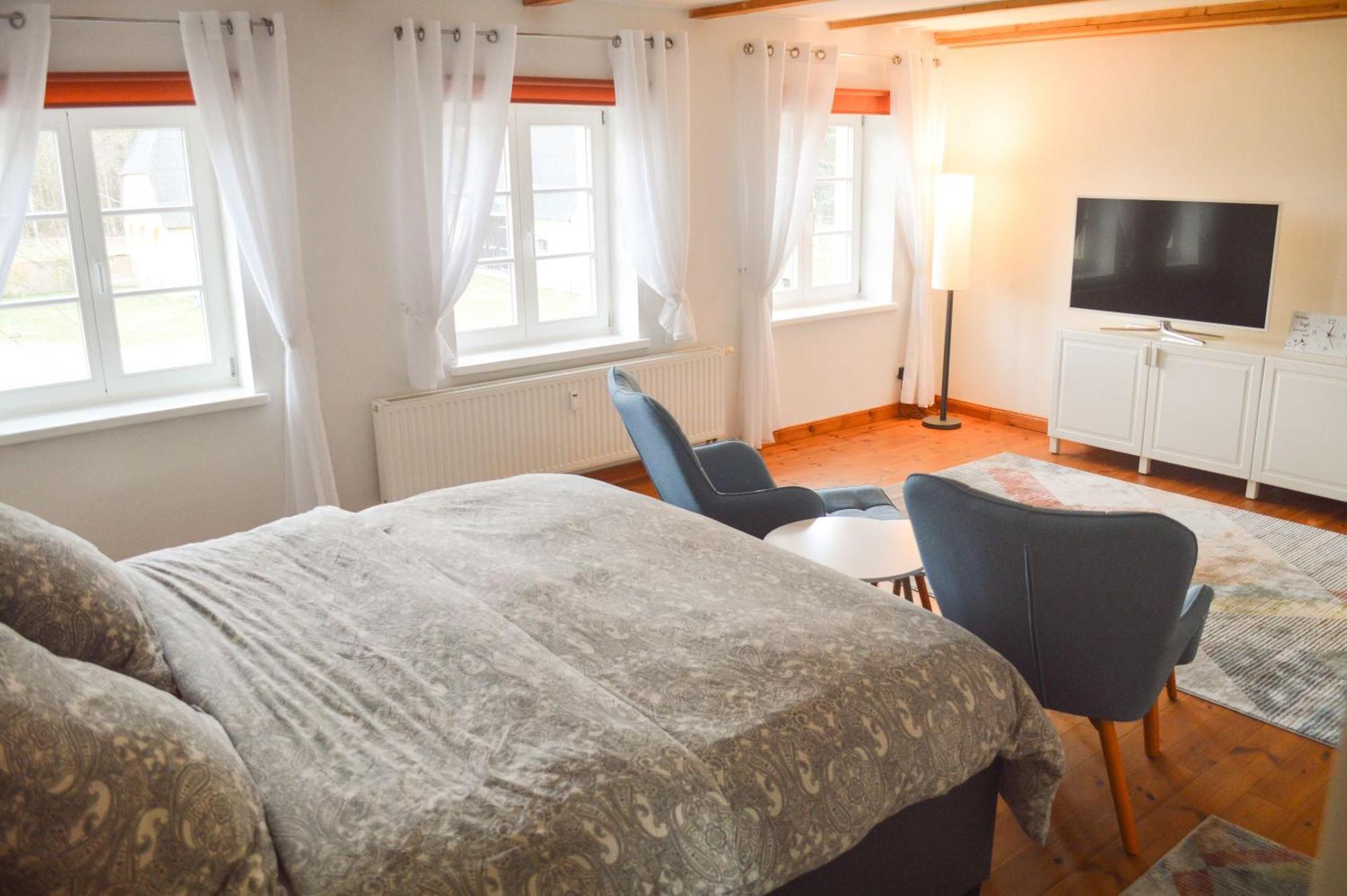 Gutshaus Neu Necheln Apartment Bruel Exterior photo